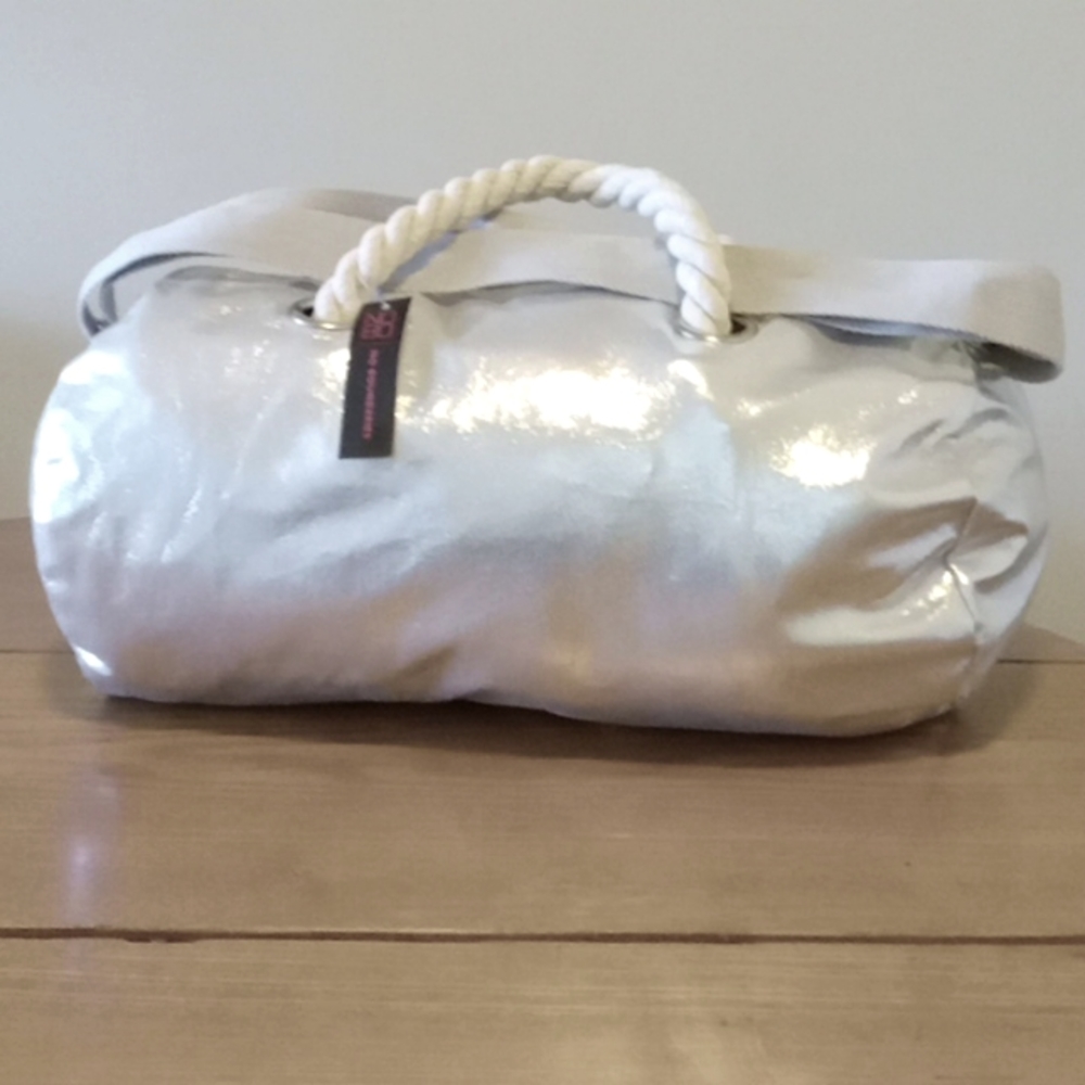 No Boundaries Silver Gym Bag